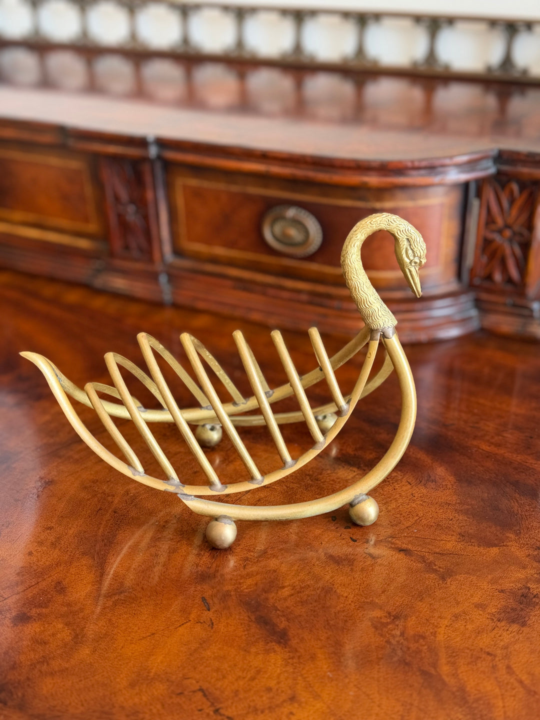 Italian Swan-Form Brass Stationery Holder, 1960, in the Manner of Gio Ponti