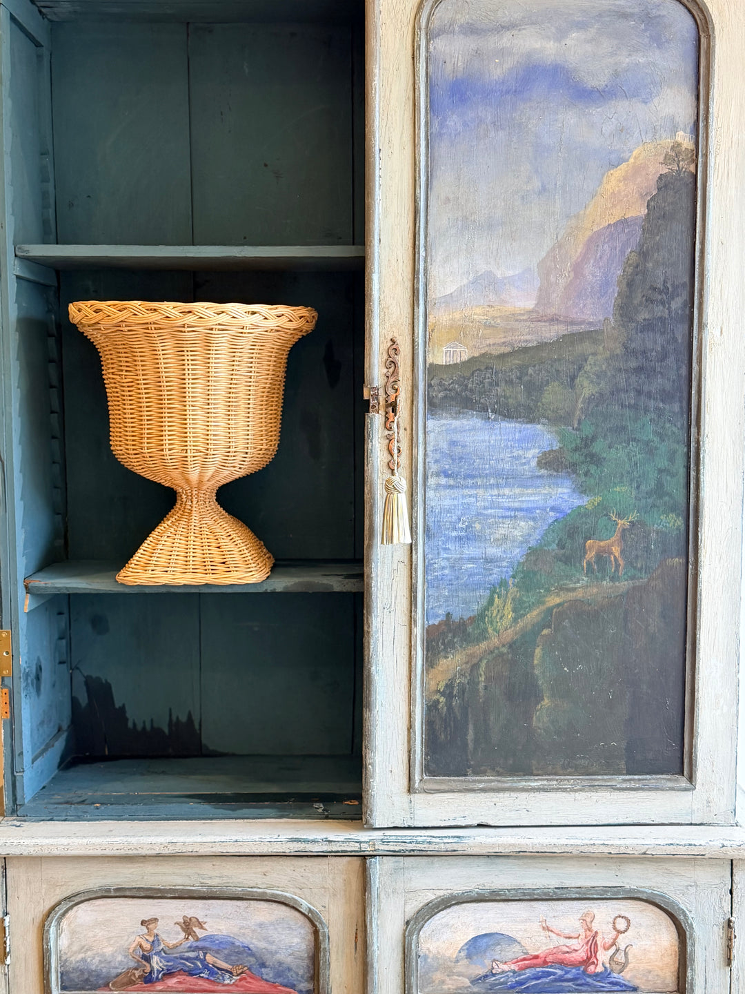 Rattan Pedestal Urn