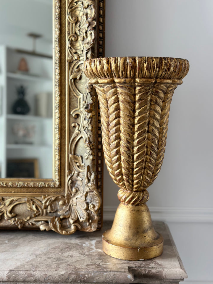 Carved Gilt Florentine Rope Stand