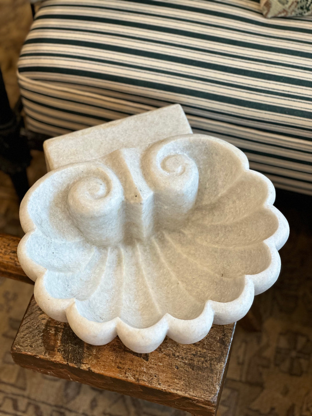 Marble Scalloped Bowl