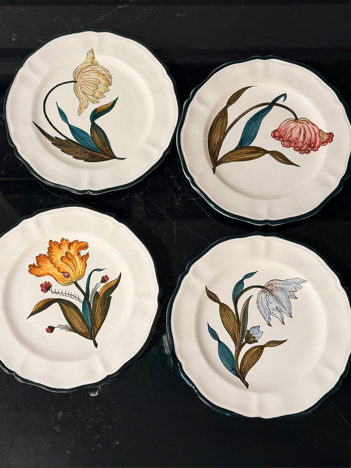 Italian Hand-Painted Botanical Plates - Set of 4 - 20th Century