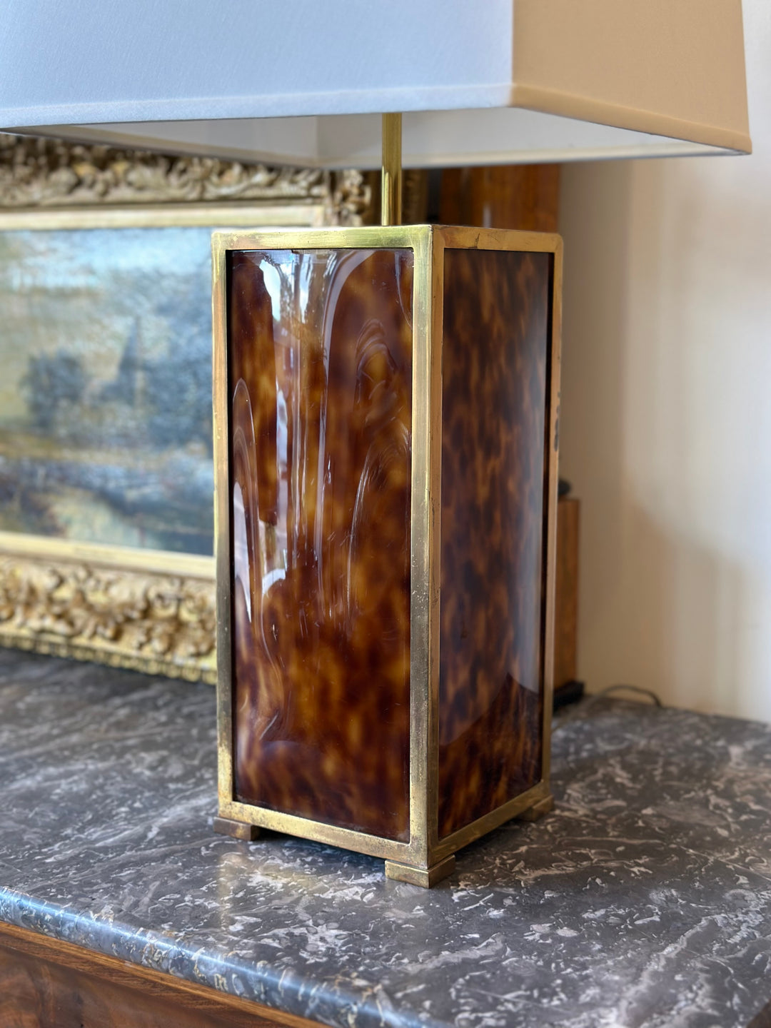 Modernist Italian Table Lamp in Faux Tortoiseshell and Brass, circa 1970