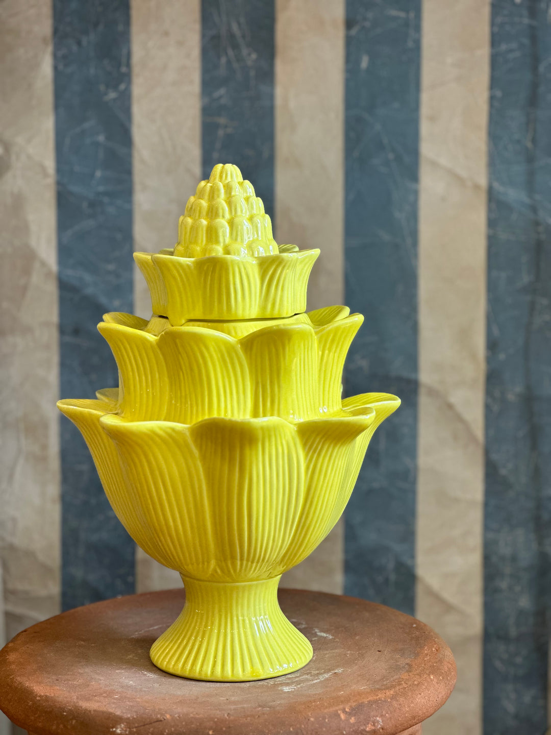 Artichoke Tulipiere - Yellow Floral Vase