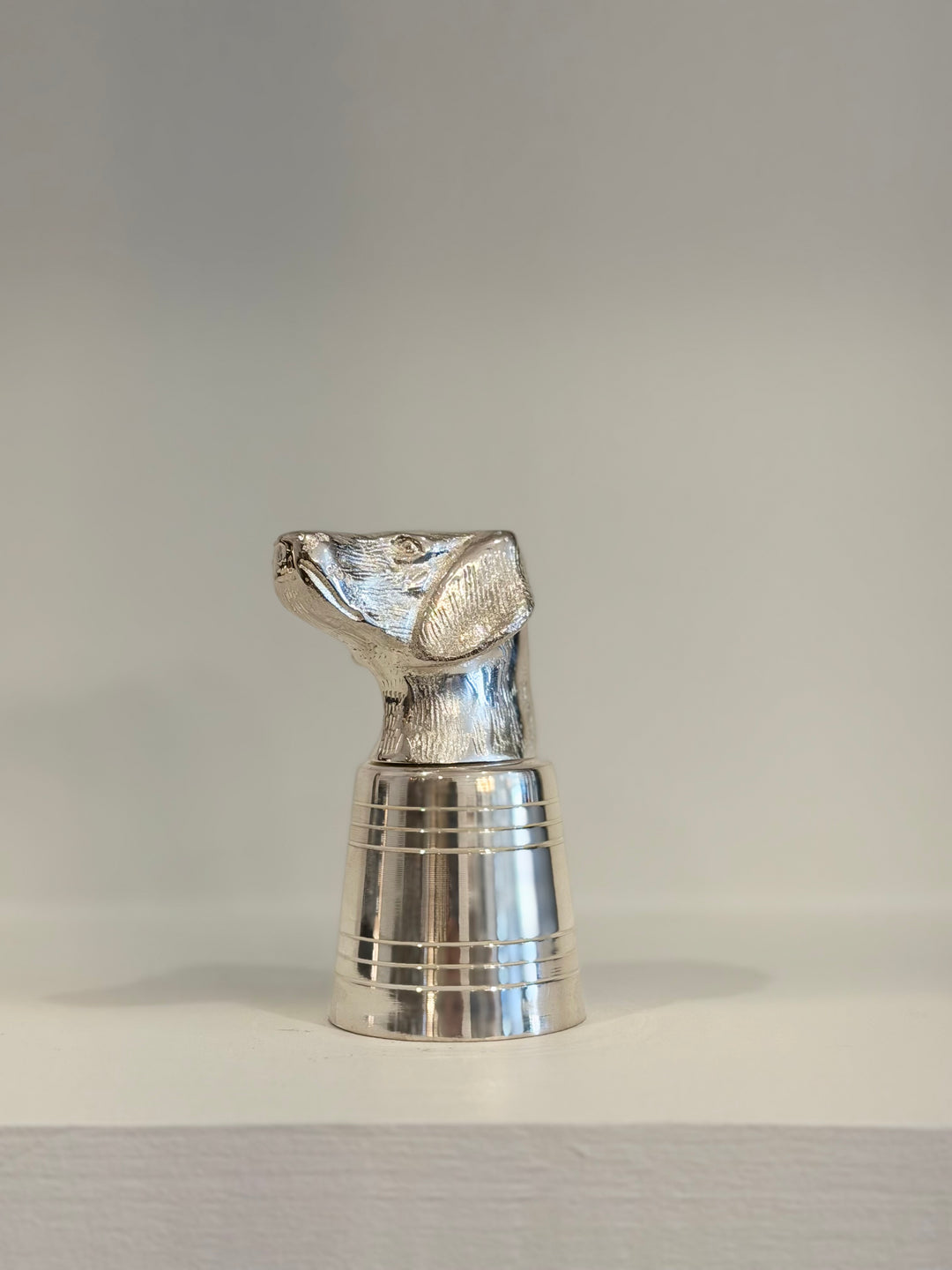 ENGLISH SILVER-PLATED STIRRUP CUP Foxhound